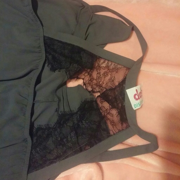 Top - Picture 4 of 5